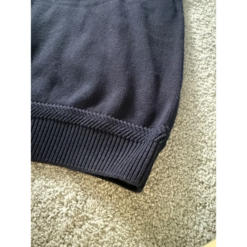 Nautica Navy Hairbone Stitch V-neck Sweater Vest. Size‎ X-Large